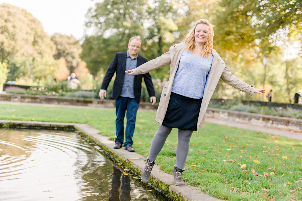 Familienshooting im Stadtpark mit vier Personen